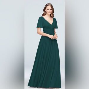 NWT David’s Bridal F19933 Gem Long mesh flowy dresss